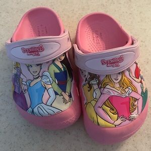 Princess crocs - toddler size 8 - pink